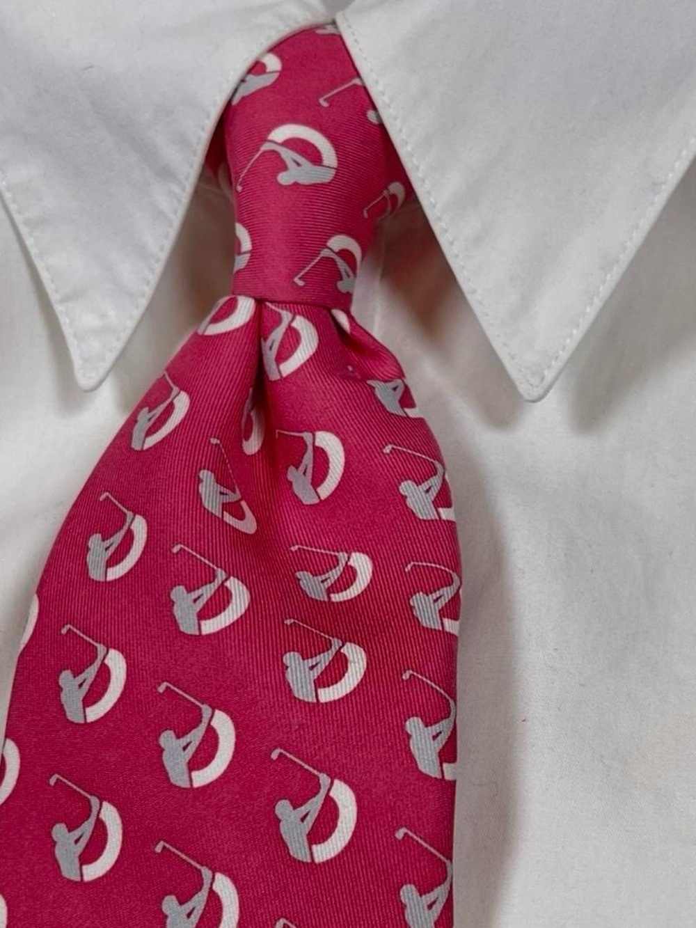 Vineyard Vines Custom Collection Pink Silk Golf Tie L58” W3” Made in USA